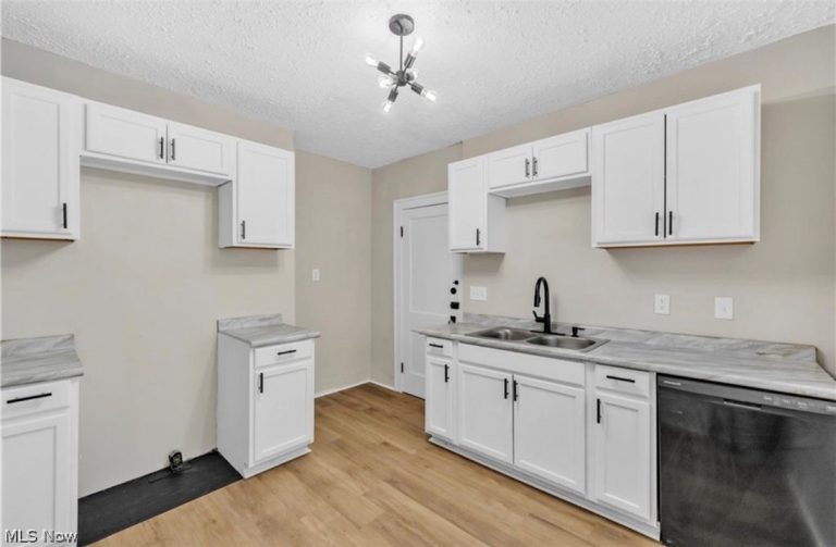 3522 154th Street, Cleveland, OH - Photo 8