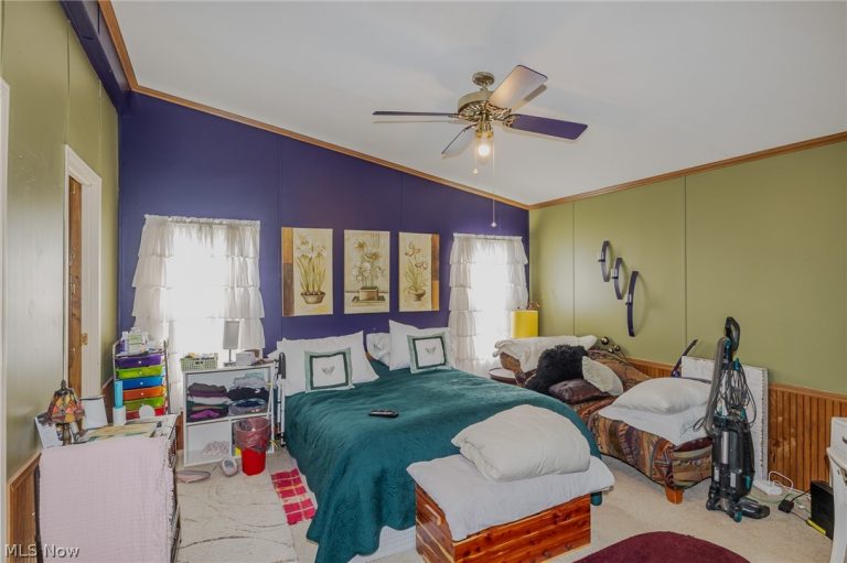 63 Parkway Drive, Olmsted Twp, OH - Photo 4