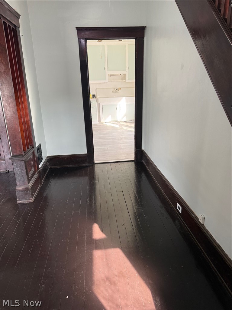 3704 Walton Avenue, Cleveland, OH - Photo 5