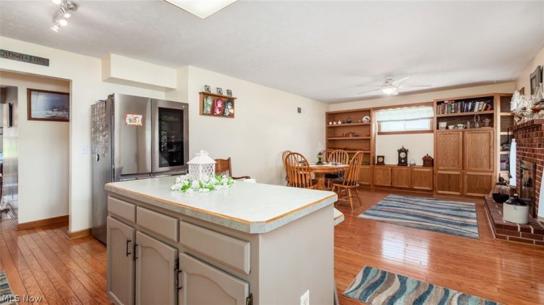 3020 Broadvue Circle, Zanesville, OH - Photo 8