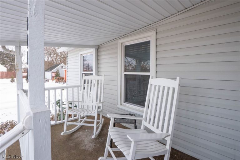 8242-8244 Navarre Road, Massillon, OH - Photo 2