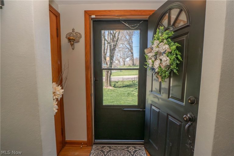 4902 Clardell Avenue, Canton, OH - Photo 4