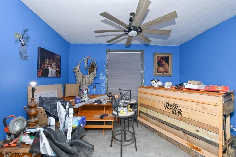 240 1st Street, Barberton, OH - Photo 2