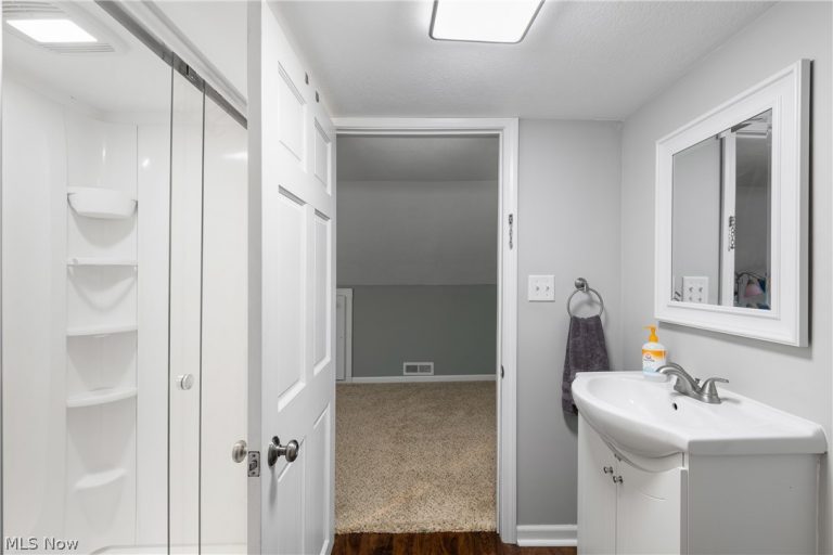 423 Main Street, Dalton, OH - Photo 8