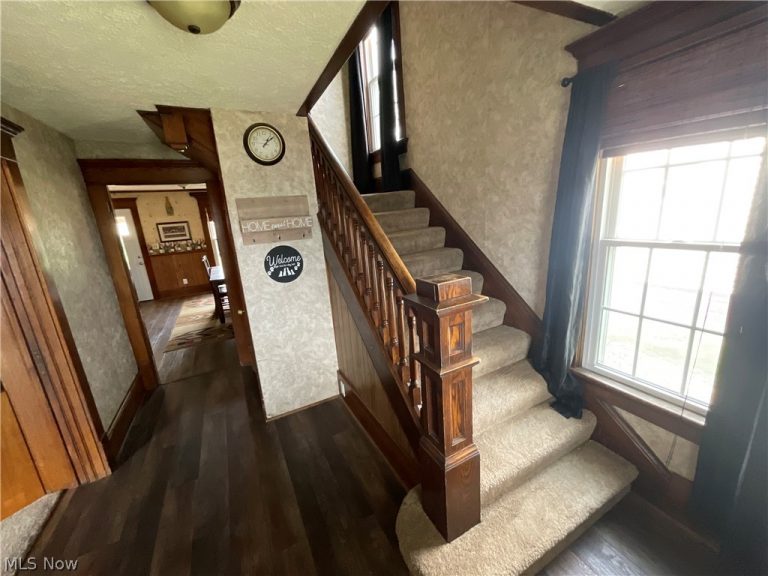 130 1st Street, Newcomerstown, OH - Photo 4