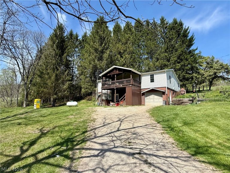 4101 Peace Road, Carrollton, OH - Photo 2