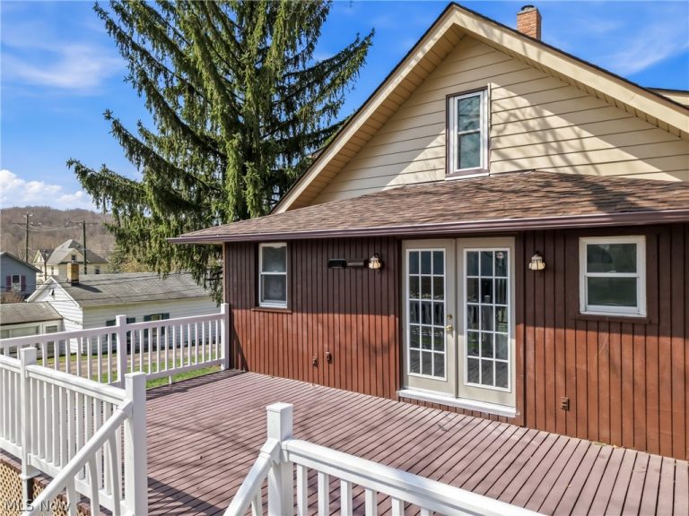 237 Watson Street, Lowellville, OH - Photo 6