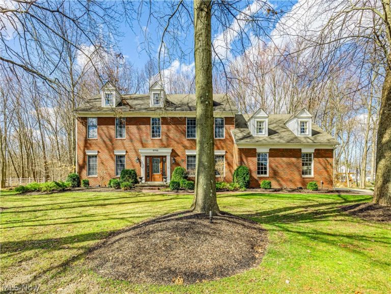 5752 Bridgewater Boulevard, Hudson, OH, 44236