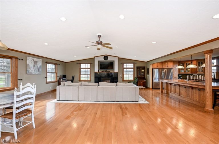 9535 Daniels Road, Seville, OH - Photo 2