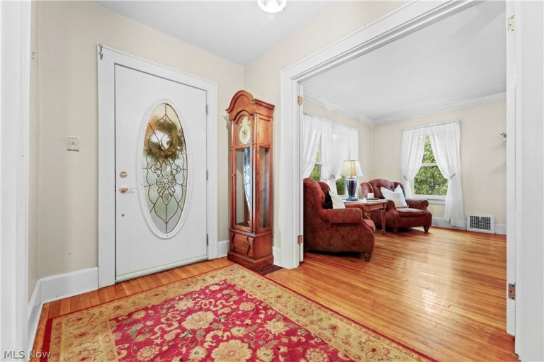 170 Beech Street, Alliance, OH - Photo 8