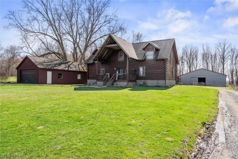 4911 Miller Road, Lowellville, OH, 44436