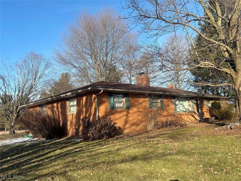 1179 Alliance Road, Minerva, OH - Photo 2