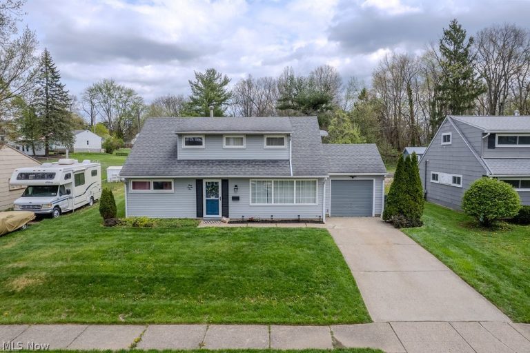 3071 Scott Street, Cuyahoga Falls, OH, 44223