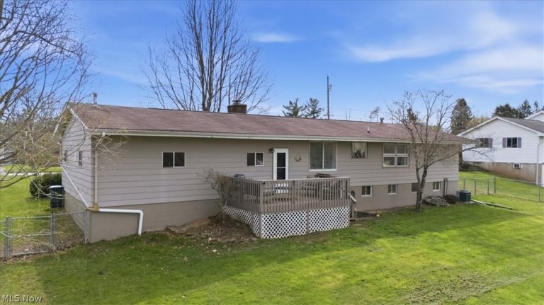 226 Meadow Lane, Parkersburg, WV - Photo 3