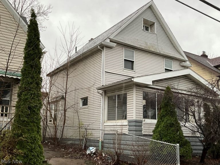 2401 Garden, Cleveland, OH - Photo 4