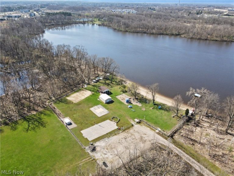 414 Scala Drive, Stow, OH - Photo 3