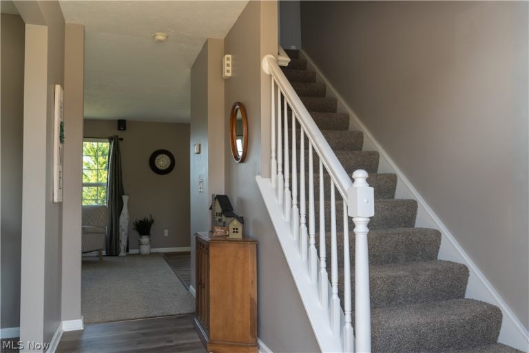 38210 Kingston Drive, North Ridgeville, OH - Photo 5