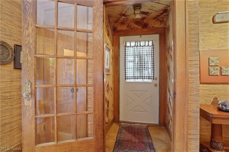 817 Weber Avenue, Akron, OH - Photo 3