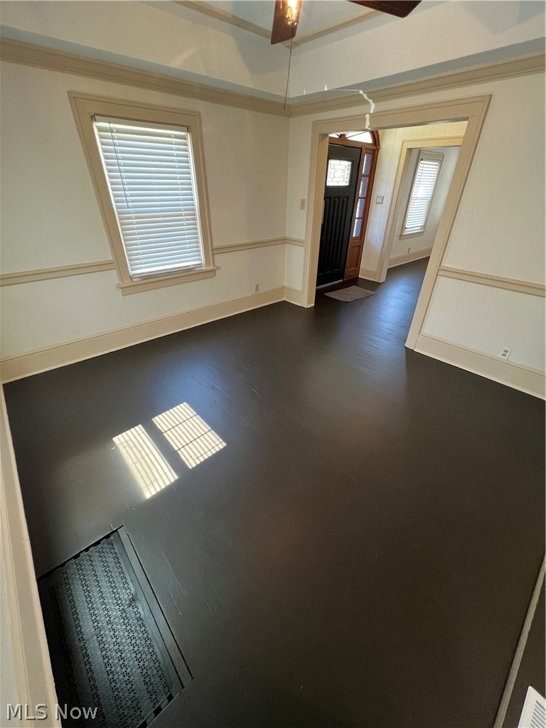 1129 Avon Street, Akron, OH - Photo 6