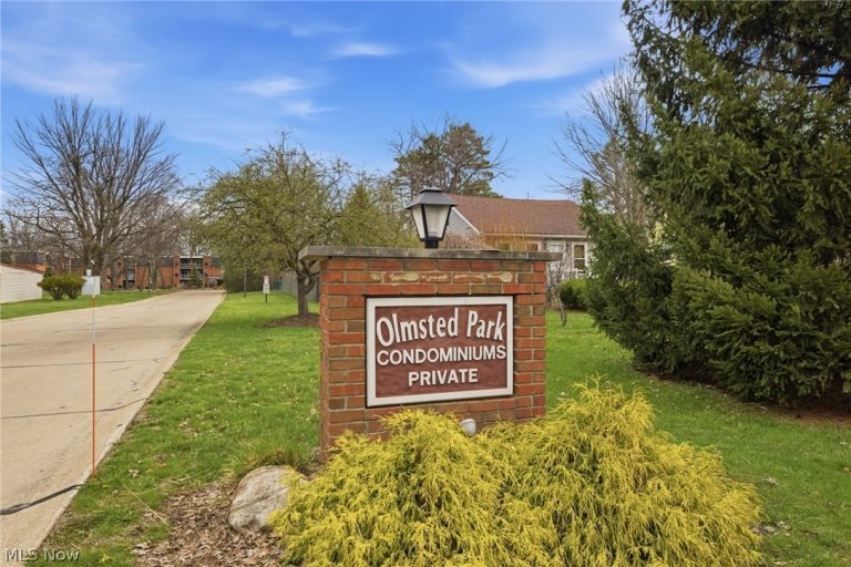 4187 Columbia Road #332, North Olmsted, OH - Photo 2