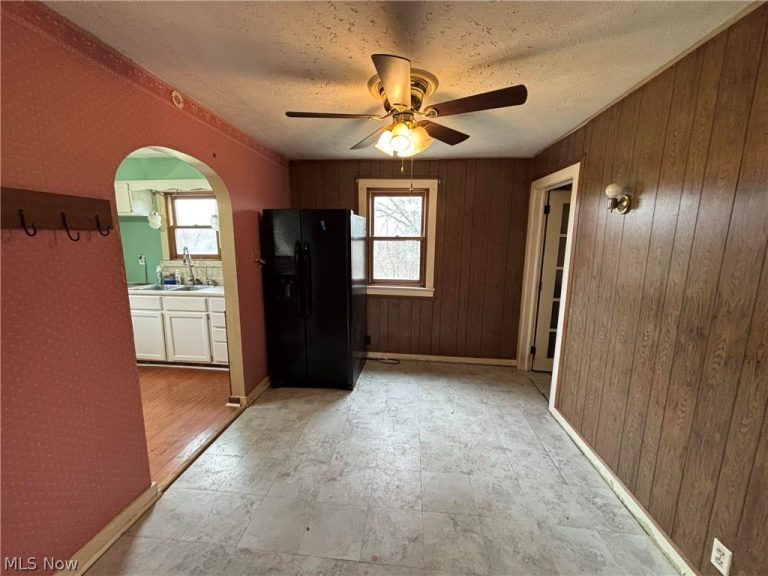 2610 Ridge Road, South Zanesville, OH - Photo 3
