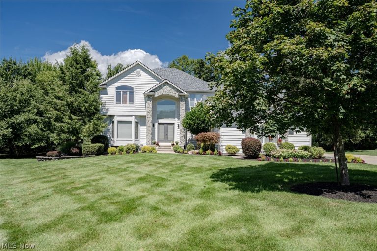 28495 Blue Pond Trail, Solon, OH, 44139