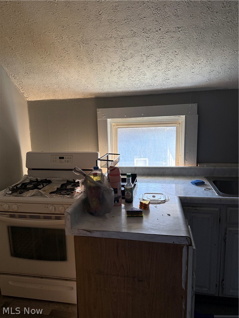 2083 42nd Street, Cleveland, OH - Photo 5