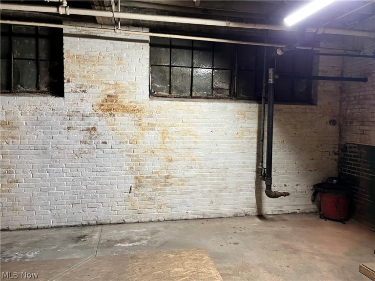 637 Cushman Street, Wooster, OH - Photo 3