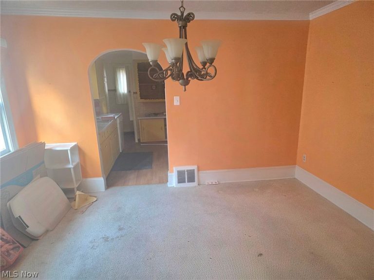 646 Columbia Avenue, Akron, OH - Photo 5