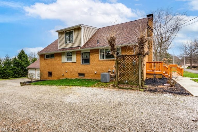 5918 Mapledell Street, Canton, OH - Photo 4