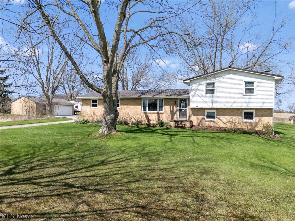 10805 Easton Street, Alliance, OH