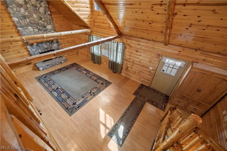 13719 Garfield Road, Wakeman, OH - Photo 8