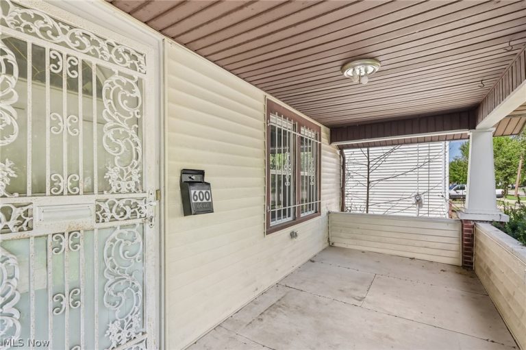 600 Grace Avenue, Akron, OH - Photo 4