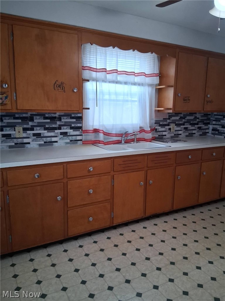 3058 Dayton Avenue, Lorain, OH - Photo 4