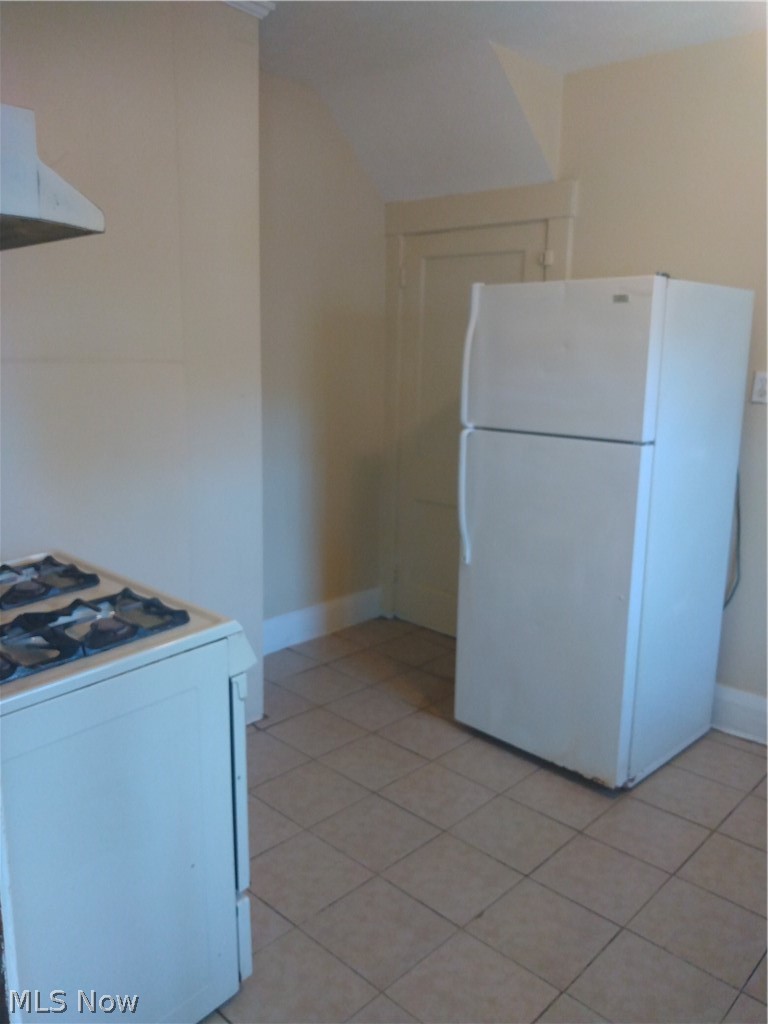 1701 Ohio Avenue, Youngstown, OH - Photo 8