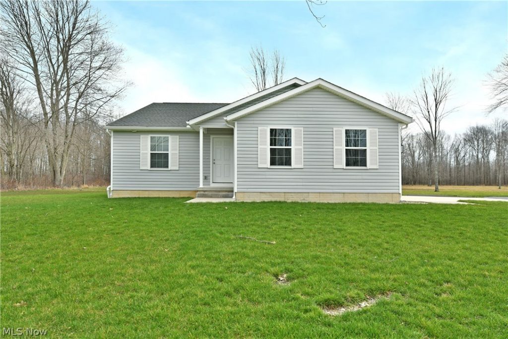 5554 Alva Avenue, Warren, OH