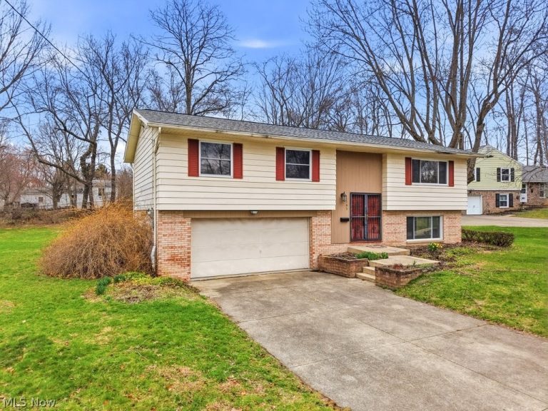 1285 Gale Drive, Kent, OH - Photo 2