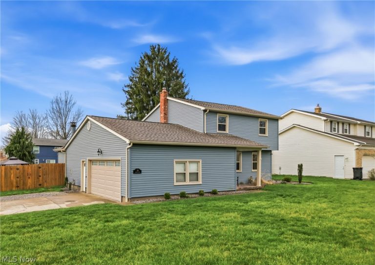101 Creston Drive, Boardman, OH - Photo 2