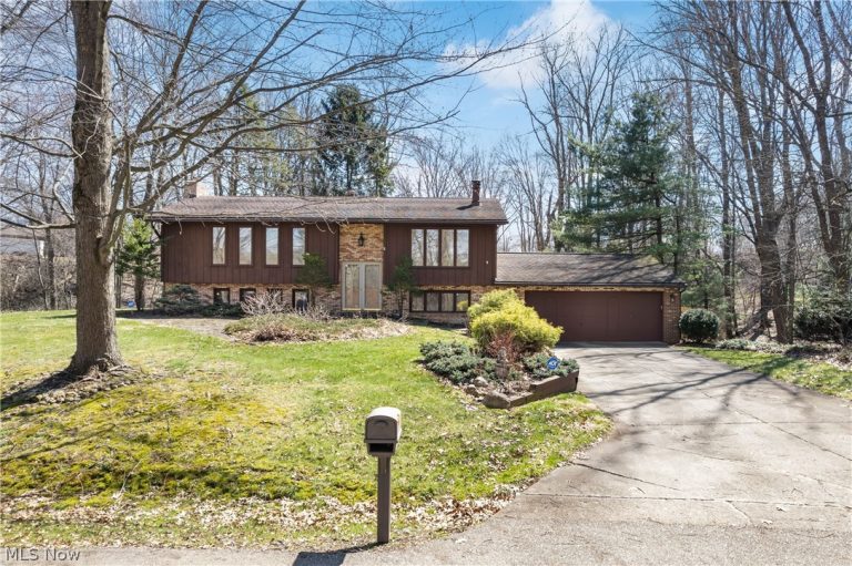 3586 Leafland Street, Uniontown, OH, 44685
