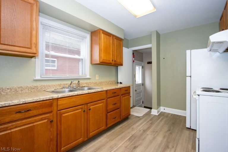 960 Washington Street, Wooster, OH - Photo 3