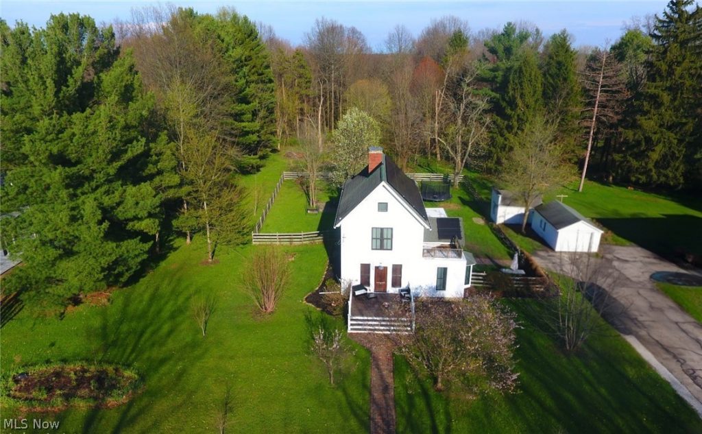 11606 Garfield Road, Hiram, OH