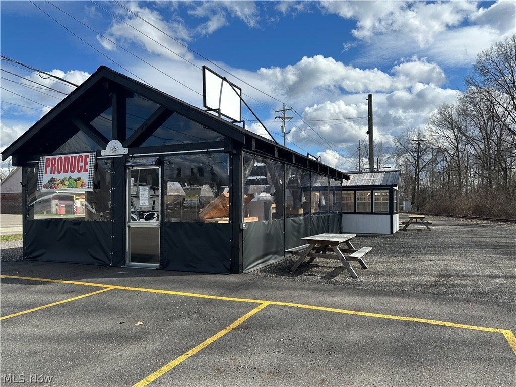 3405 Mahoning Avenue, Warren, OH