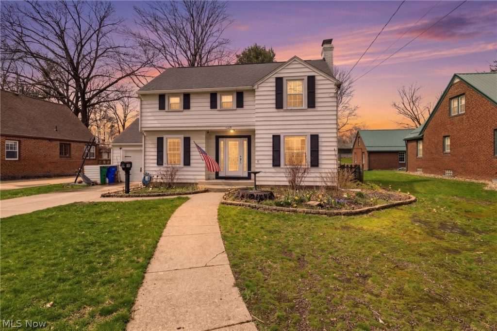 440 Freedom Street, Ravenna, OH