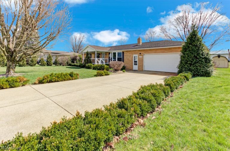 22755 Mayfair Avenue, Minerva, OH - Photo 4
