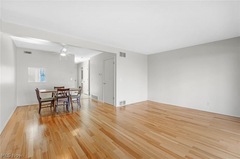 1110 By The Shores Drive #4, Huron, OH - Photo 4