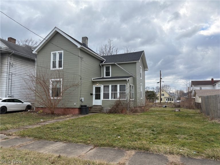 124 Cedar Avenue, Niles, OH, 44446