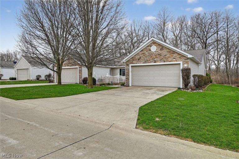340 Lighthouse Oval, Lakeside Marblehead, OH - Photo 6
