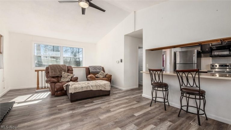 8010 Lakeview Drive, Nashport, OH - Photo 3