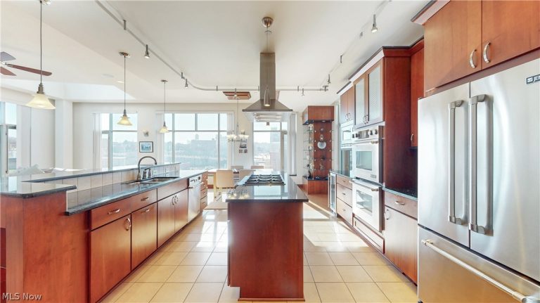 21 Furnace Street #805, Akron, OH - Photo 6