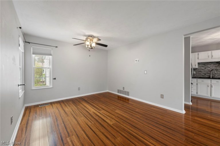 6012 Cabot Court, Mentor, OH - Photo 8